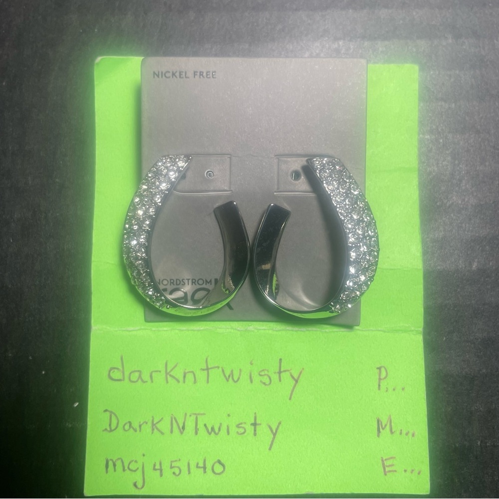 BNWT Silver tone rhinestone earrings Nickel Free More Beautiful IRL